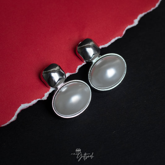 White Stone Earring - GW - 012
